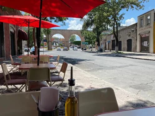 Mammut Pizzas (Near Callejón del Romance) - Image 1