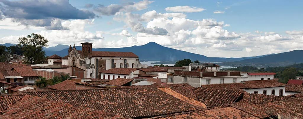 Pátzcuaro’s Plazas - Image 1